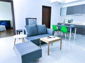 Regalia residence sky pool 1BedR 1BR service suite